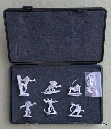Image for Alien Warrior Boxed Set #2 (Aliens RPG Miniatures)